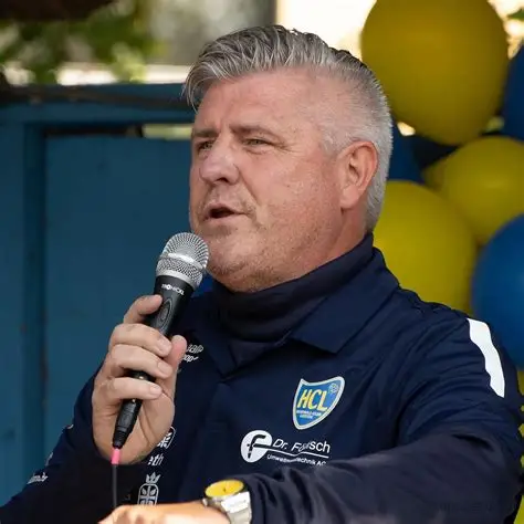 <p style="text-align:center;"><a href="/experten/norman-landgraf-podcast-moderation.html"><strong>Norman Landgraf</strong></a><br>Podcast/Moderation</p>